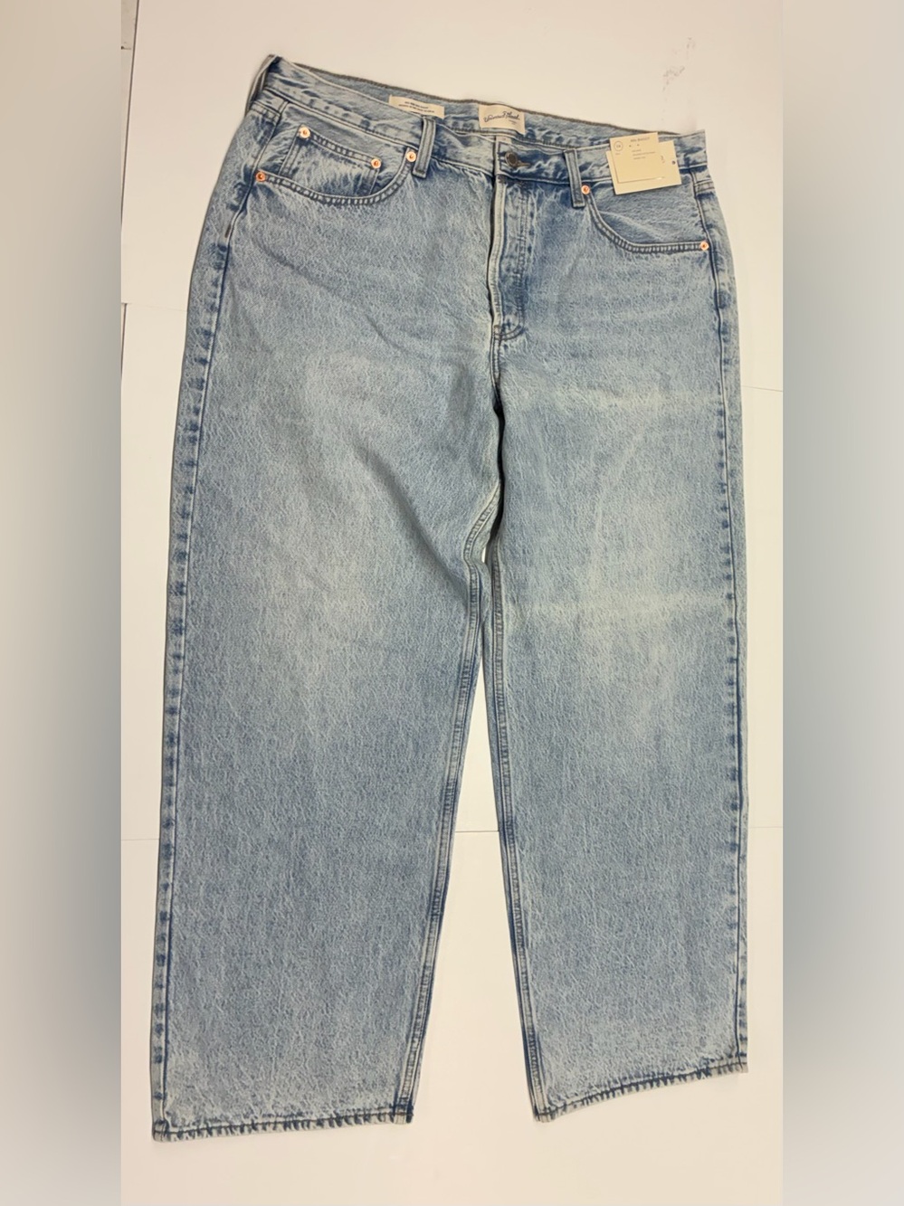 NEW Universal Thread Light Wash Jeans Size 14